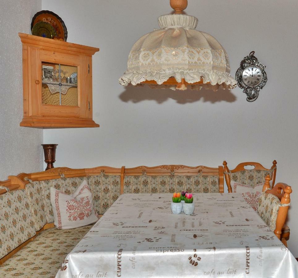 Ferienwohnung Frauenschuh Vorderhornbach Bagian luar foto