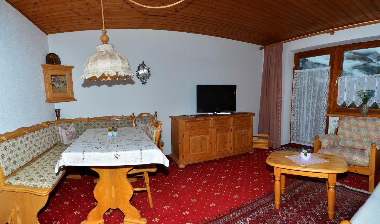 Ferienwohnung Frauenschuh Vorderhornbach Bagian luar foto
